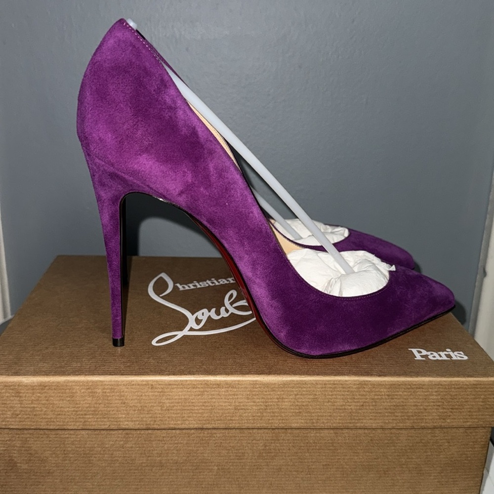 NEVER WORN OUTSIDE Christian Louboutin Purple Suede Pigalle Follies 100mm Pumps - Picture 3 of 9